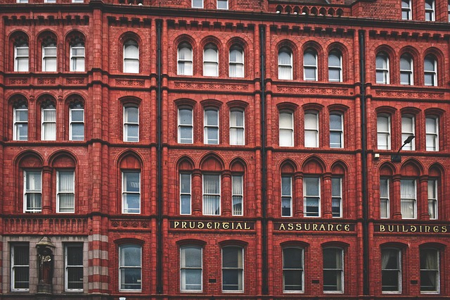 Nebojte si říct o plastová fixní okna.